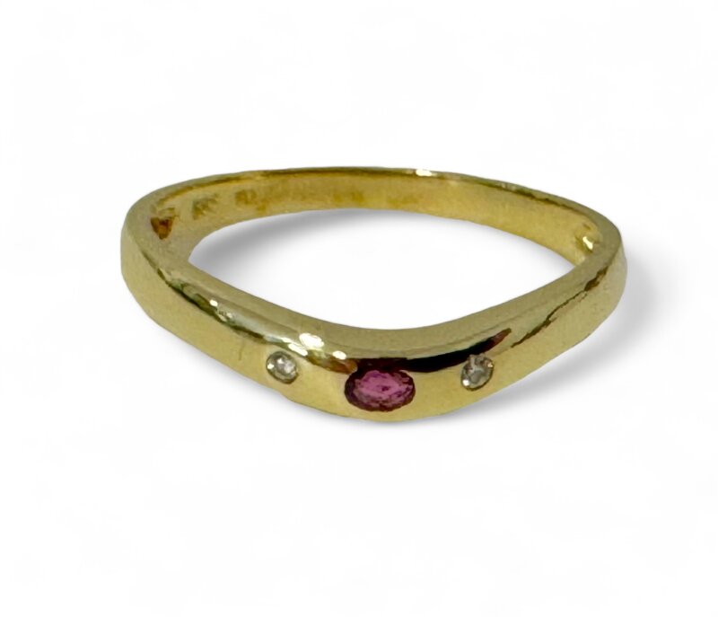 Rubinring mit Diamanten 585/-Gelbgold Gr. 56