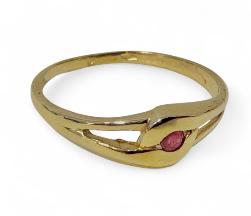 Damenring mit Rubin 333/- Gelbgold Gr. 52