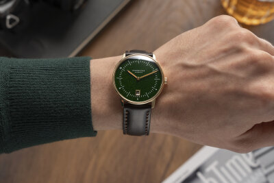 Sternglas Naos E Aventurine dunkelgrün Automatic S02-LM17-NY05