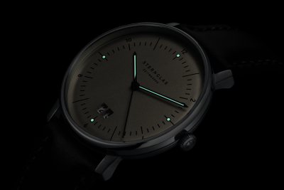 Sternglas Naos Großdatum S01-NAG26-BR02 38 mm