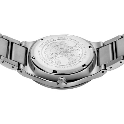 BERING Herrenuhr Titanium 15139-709