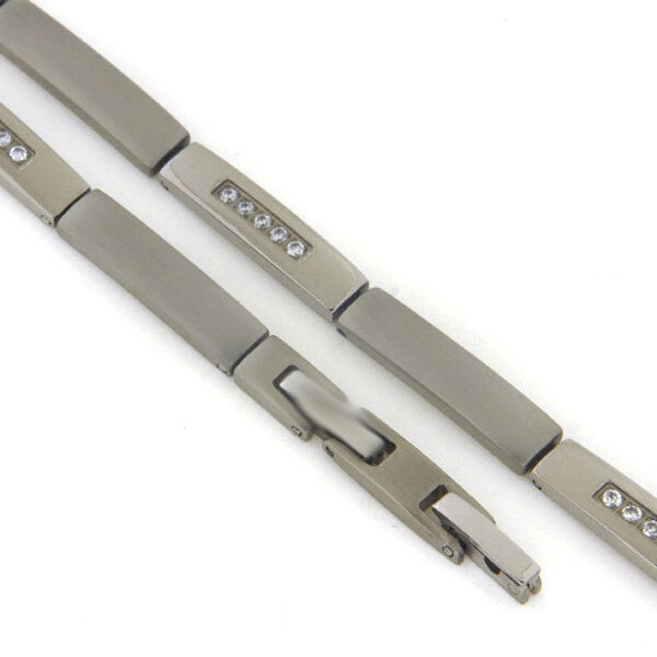 Titanarmband mit Zirkonia 19 + 2 cm