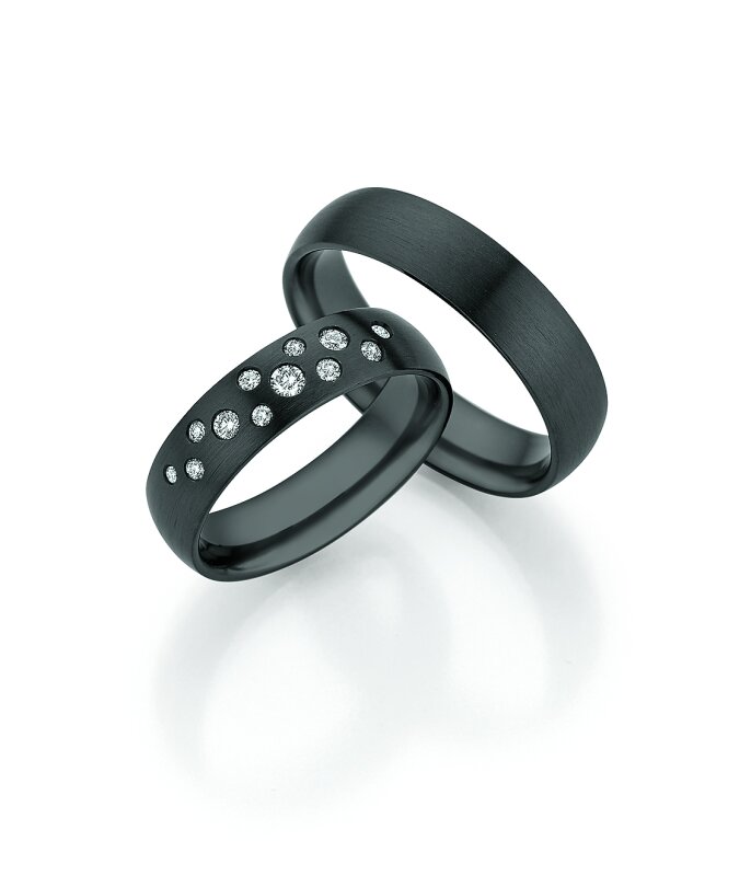Collection Ruesch Trauringe Black & Diamonds 14/30010 + 14/30020
