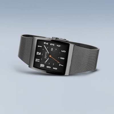 BERING Herrenuhr Solar 16433-377